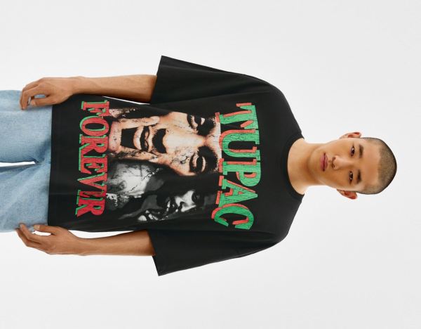 Black Men's Bershka Extra Loose Short Sleeve Tupac T Shirts | VPNvllWviUJ