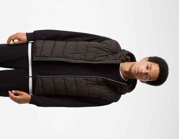 Black Men's Bershka Quilted With Hood Vest | QAmpplzgUMe