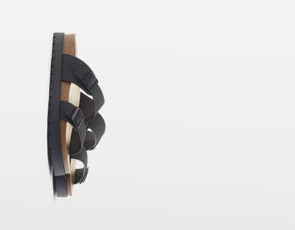 Black Men's Bershka With Straps And Buckles Sandals | g49hrxM1Qyp