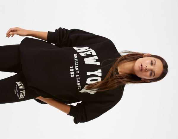 Black Women's Bershka Oversize Printed Sweatshirts | Jv4yo6byv0X