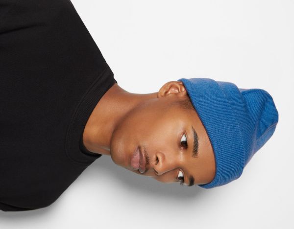 Blue Men's Bershka Basic Beanie Caps | eC1yU89Auf1