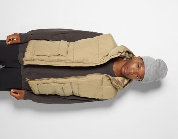 Brown Men's Bershka Hooded Puffer Vest | fJm8mRsebWI