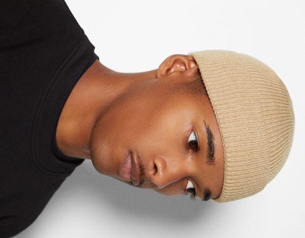 Brown Men's Bershka Short Beanie Caps | BP4Nf9fx03k