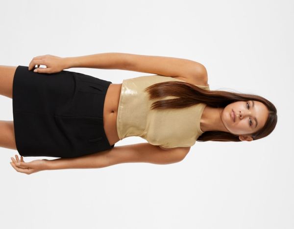 Gold Women's Bershka Ribbed Foil Sleeveless Tops | ZtWx1IyfC9B