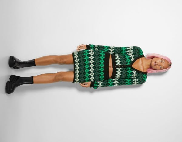 Green Women's Bershka Argyle Knit Cardigan And Skirt Set Knitwear | W27alLHLbH2