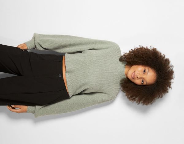 Green Women's Bershka Cropped Long Sleeve Top With A High Neck Cardigan | sYCXFskT6qy