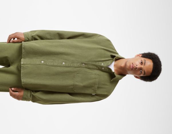 Khaki Men's Bershka Colored Denim Overshirts | NRA8ExiAHdx