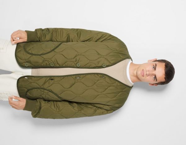 Khaki Men's Bershka V-neck Quilted Jackets | bG7kKxnpYvL