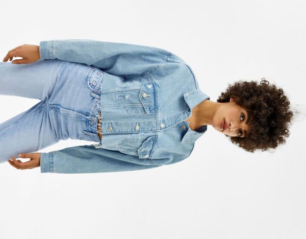 Light Blue Women's Bershka Cropped Denim Jackets | NiQCew9HV7Z