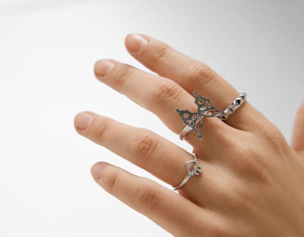 Silver Women's Bershka Set Of 8 Butterfly Rings Jewelry | 5LryweEPXBt