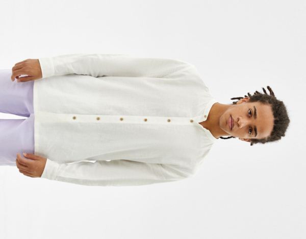 White Men's Bershka Relaxed Fit Long Sleeve Linen Shirts | 7XM4e5ihZhT