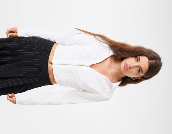 White Women's Bershka Long Sleeve Fitted Poplin With Zipper Shirts | 0e0jNk5pskC