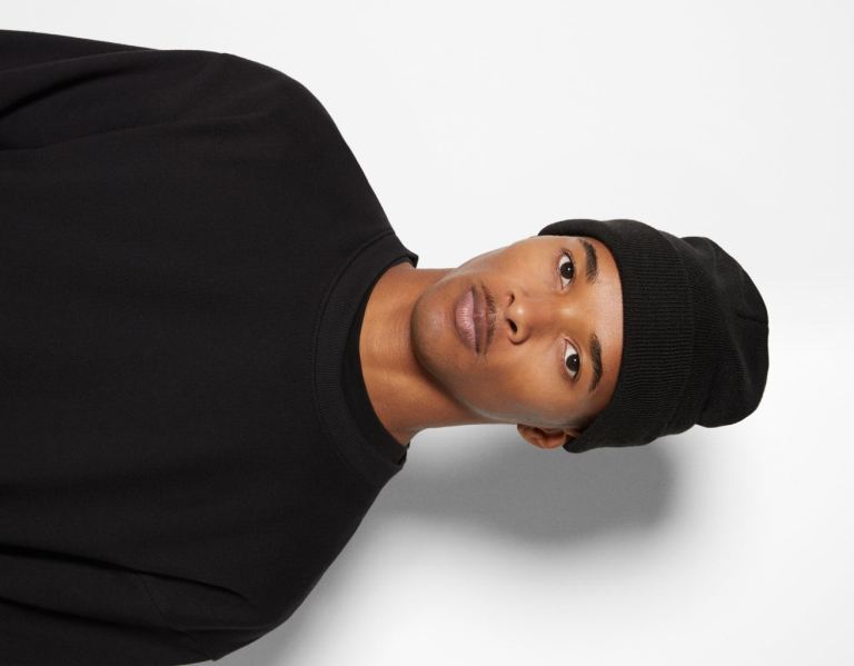 Black Men's Bershka Basic Beanie Caps | UxZJA9uExNl