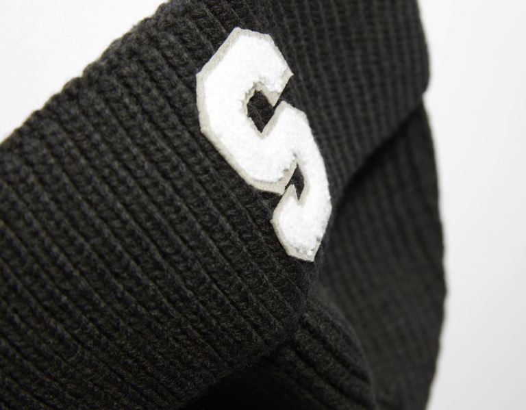 Black Men's Bershka Embroidered Varsity Beanie Caps | fMiTle3mbjn