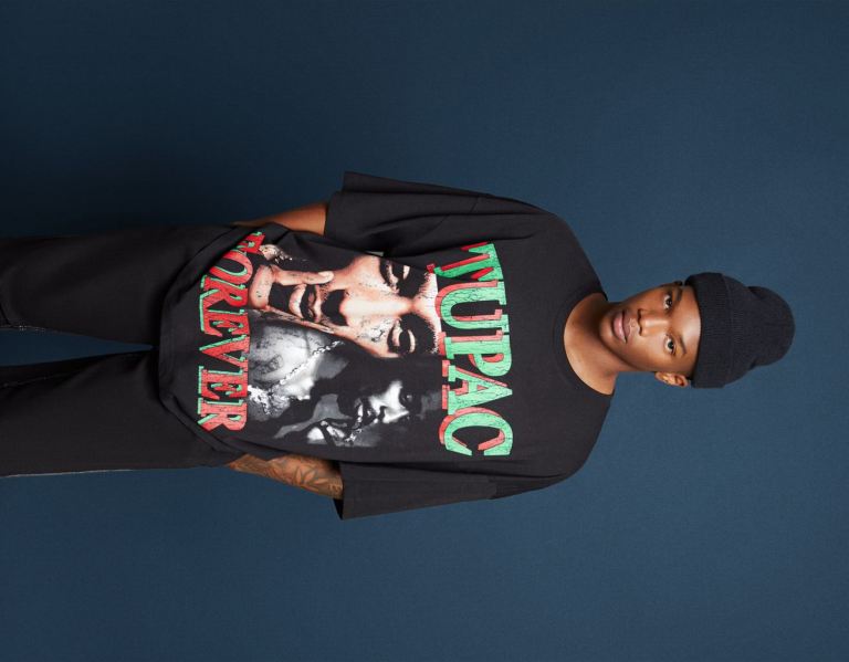 Black Men's Bershka Extra Loose Short Sleeve Tupac T Shirts | VPNvllWviUJ