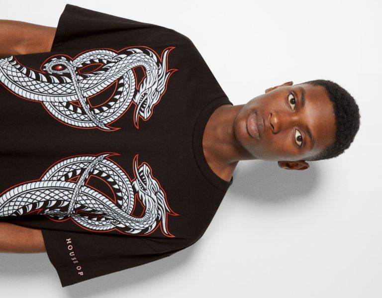 Black Men's Bershka House Of Dragons Oversize Boxy-fit T Shirts | jO7dgEtrEiT