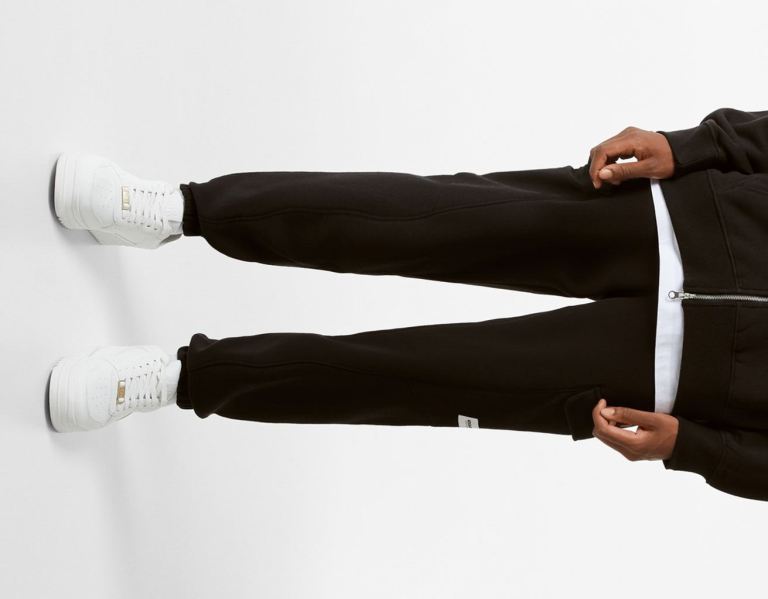 Black Men's Bershka Plush Cargo Joggers Pants | SGZk3hxFbhY