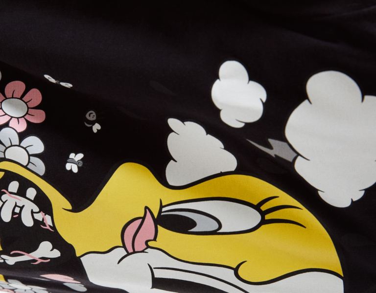 Black Men's Bershka Regular Fit Short Sleeve With Looney Tunes X Coté Escrivá Print T Shirts | Qpwel9S6Yvx