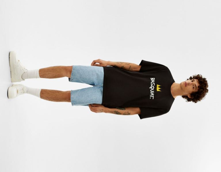 Black Men's Bershka Regular-fit Short Sleeve With A Jean-michel Basquiat Print T Shirts | HH3VnbgapxO