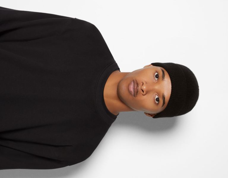 Black Men's Bershka Short Beanie Caps | sl3tsEWdWqr