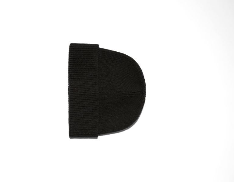 Black Men's Bershka Short Beanie Caps | sl3tsEWdWqr