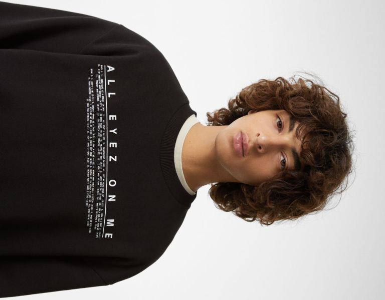 Black Men's Bershka Tupac Crew Neck Sweatshirts | 9NuCJaucVtg