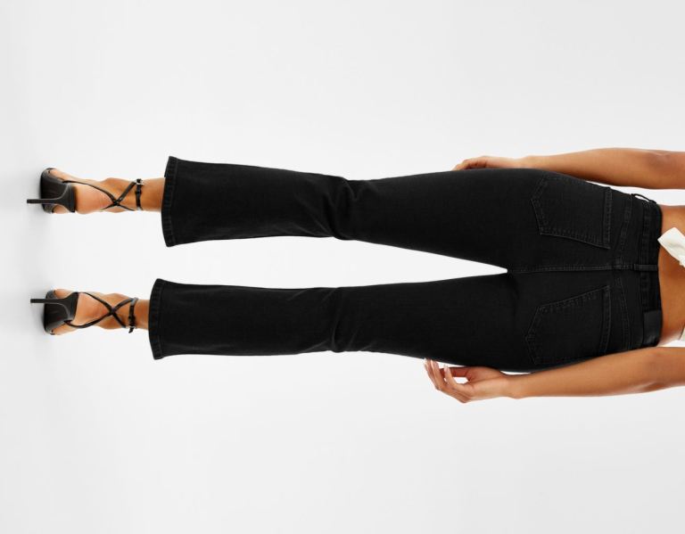 Black Women's Bershka Cropped Flared Jeans | ZdS1MaUjgCh