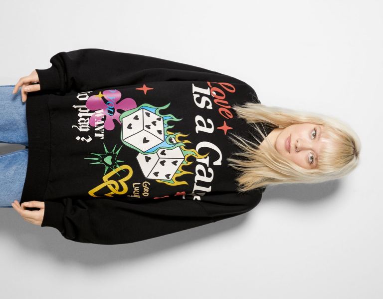 Black Women\'s Bershka Graphic Print Hoodie | 0EPWJYX1VJa