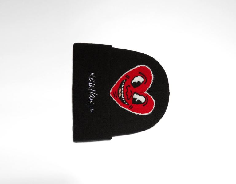 Black Women's Bershka Keith Haring Beanie | C4FytF1iX7J