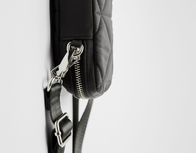 Black Women's Bershka Quilted Mobile Phone Bags | KlnPOcxY2Se