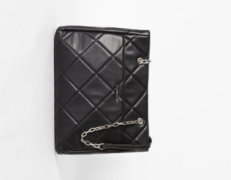 Black Women's Bershka Quilted With Chain Strap Bags | eYc9M5MnyWD