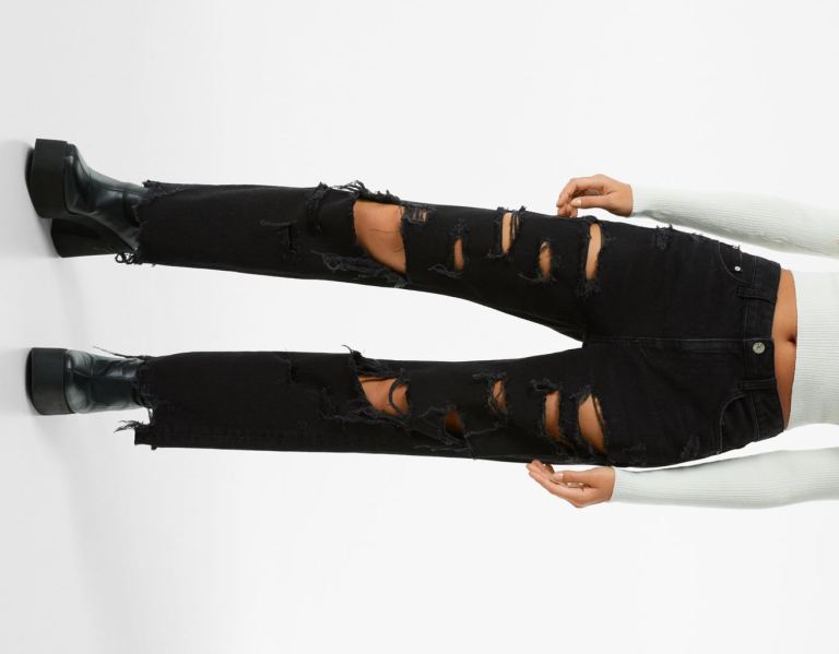 Black Women's Bershka Ripped, Cropped, Straight-leg Jeans | rsvmUY3BgL6