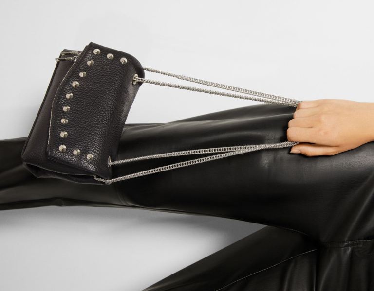 Black Women's Bershka Studded Crossbody Bags | KEiPqAjI3cO