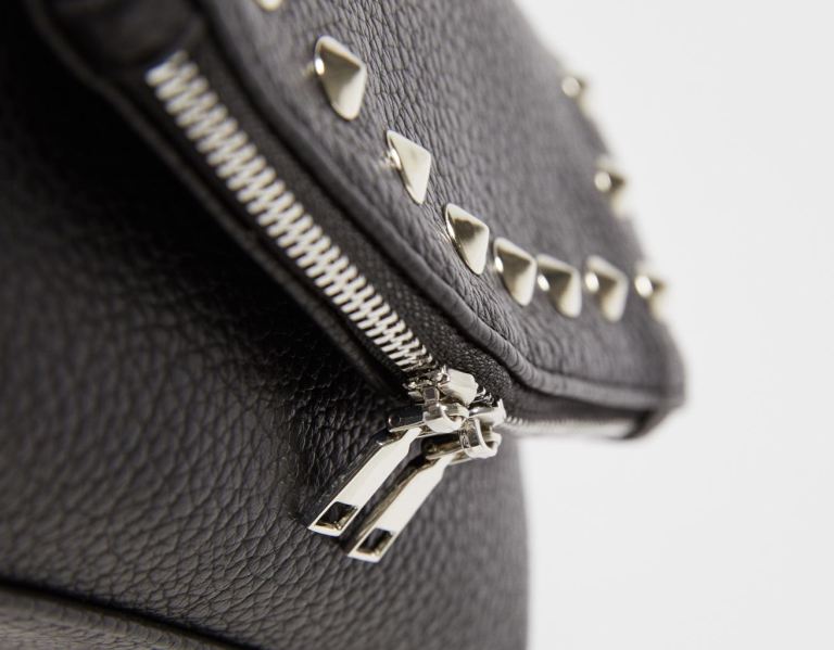 Black Women's Bershka Studded Crossbody Bags | KEiPqAjI3cO