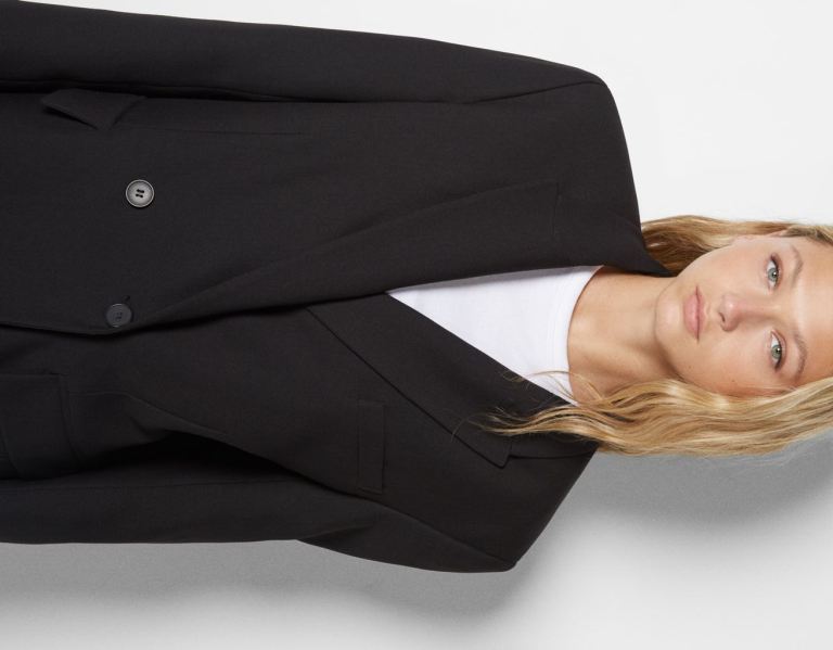 Black Women's Bershka Tailored Blazer With Buttons Suits | NvXud43kKpv