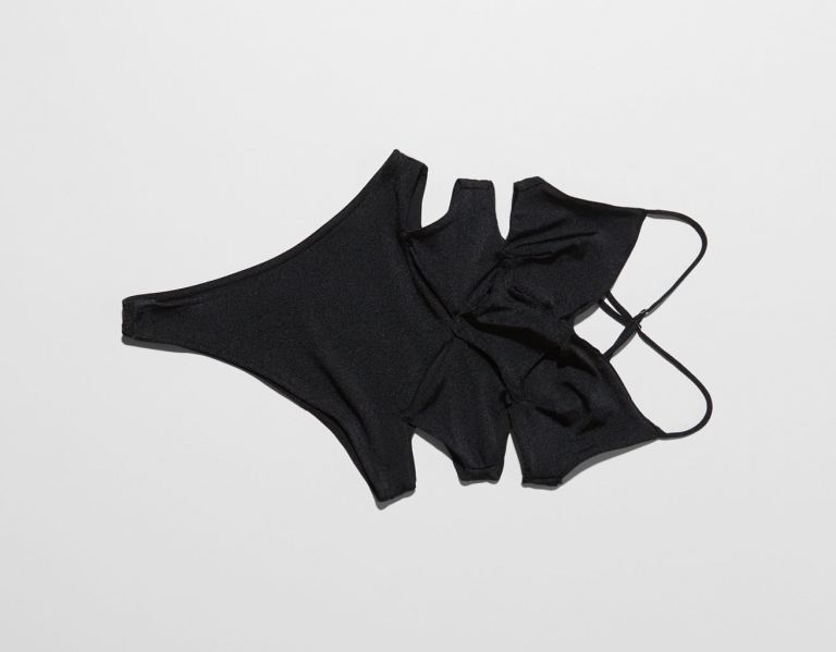 Black Women's Bershka Triangle Cut-out Bodysuit | wBuF4EvhKdS