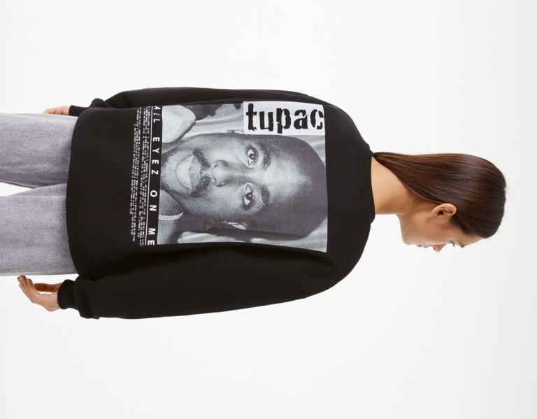 Black Women's Bershka Tupac Crew Neck Sweatshirts | zIj1iETrG5Z