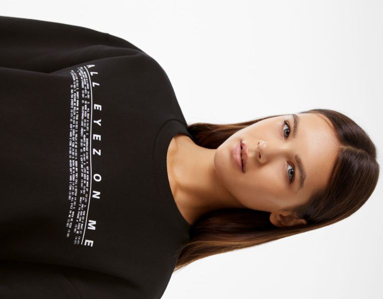 Black Women's Bershka Tupac Crew Neck Sweatshirts | zIj1iETrG5Z