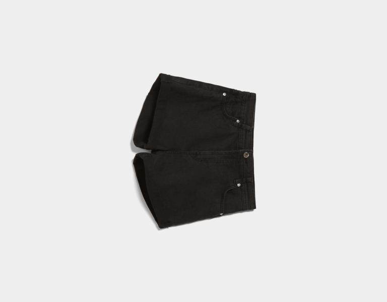 Black Women's Bershka With Turn-up Hems Shorts | OI4XapQM9fK