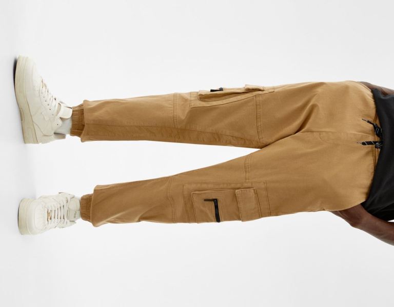 Brown Men's Bershka Cargo Joggers Pants | 2xnaWiW2zeq