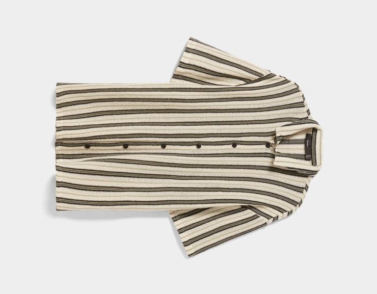 Cream Men's Bershka Vertical Stripe Short Sleeve Shirts | OhKeFISKFvZ