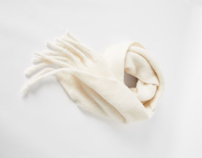 Cream Women's Bershka Basic Scarves | 4fILxaNgbnG