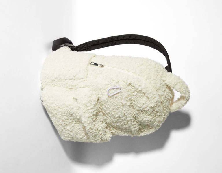 Cream Women's Bershka Faux Fur Backpack Bags | wUWOyIxeGto