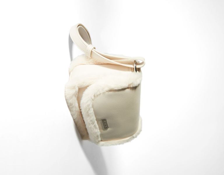 Cream Women's Bershka Faux Fur Faux Leather Crossbody Bags | G0qOFSHsKhb