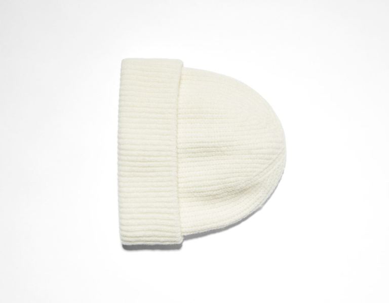 Cream Women's Bershka Ribbed Knit Beanie | pbgF8lVAZOX