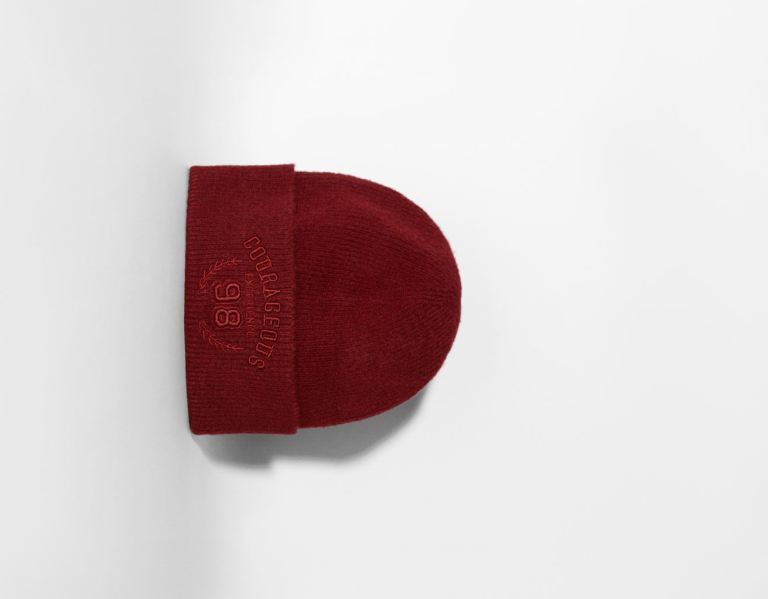 Dark Red Men\'s Bershka Embroidered Varsity Beanie Caps | BIN6p8aXvUl