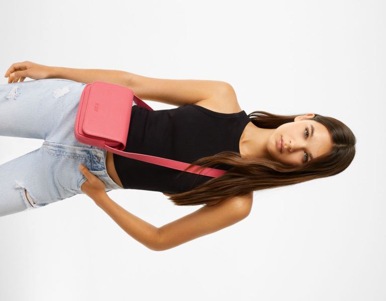 Fuchsia Women\'s Bershka Crossbody Bags | vO0KCTzeSbJ