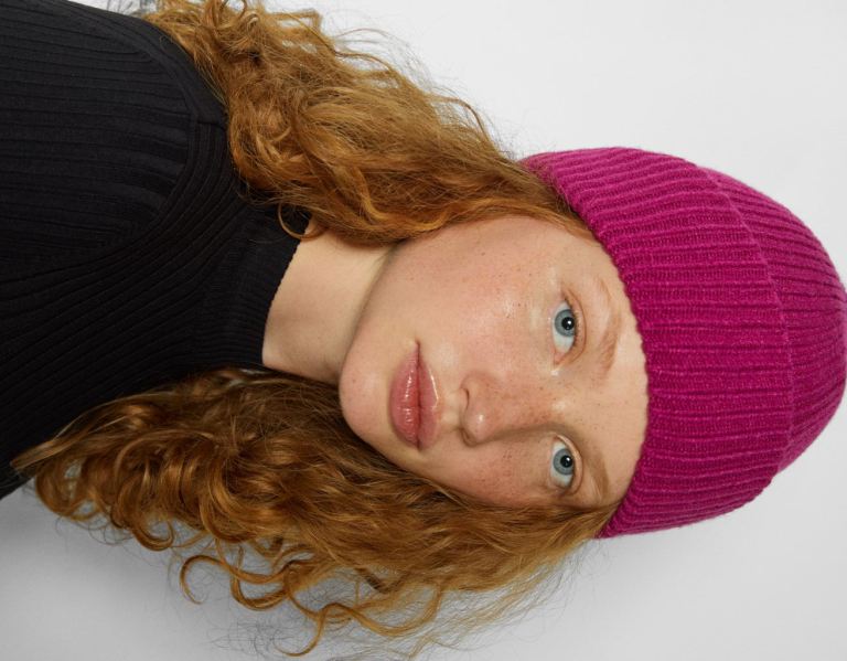 Fuchsia Women's Bershka Ribbed Knit Beanie | PWRHcQbXnHh