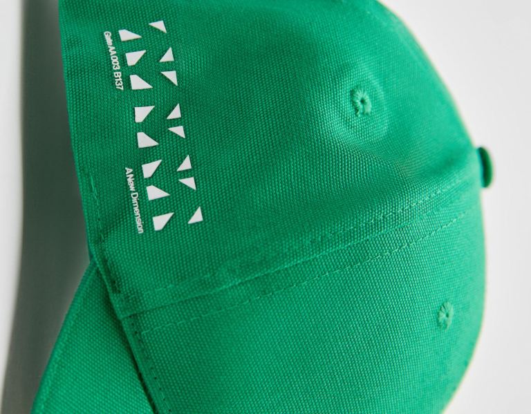 Green Men's Bershka Basic Caps | 9DNJyw1sAkH