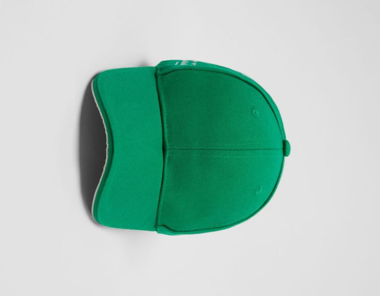 Green Men's Bershka Basic Caps | 9DNJyw1sAkH